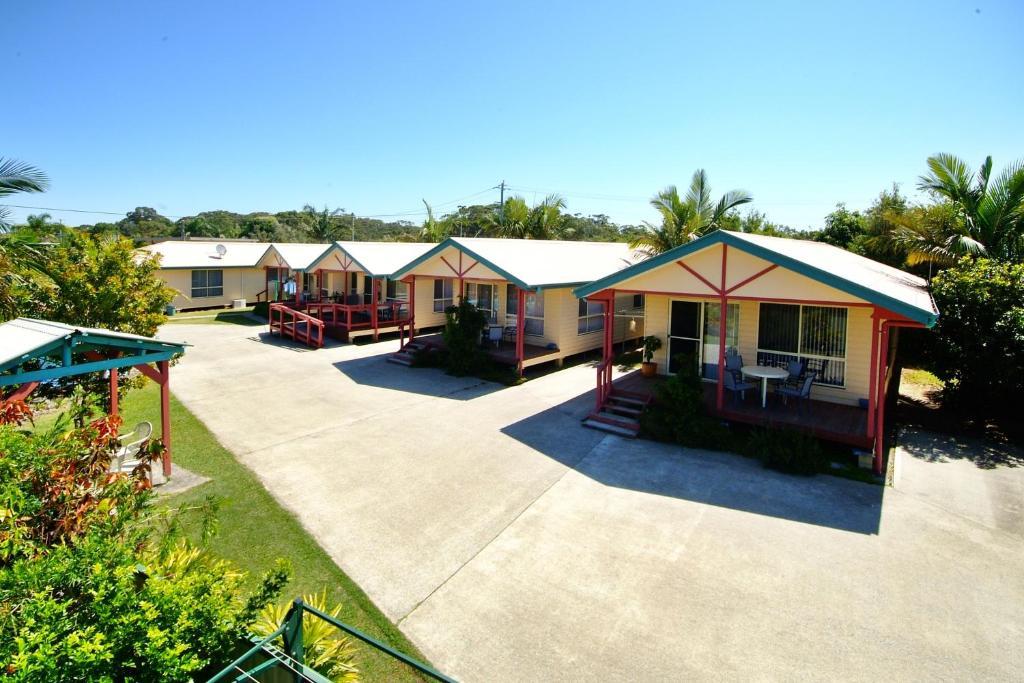 Dolphin Sands Holiday Cabins Κοφς Χάρμπουρ Δωμάτιο φωτογραφία