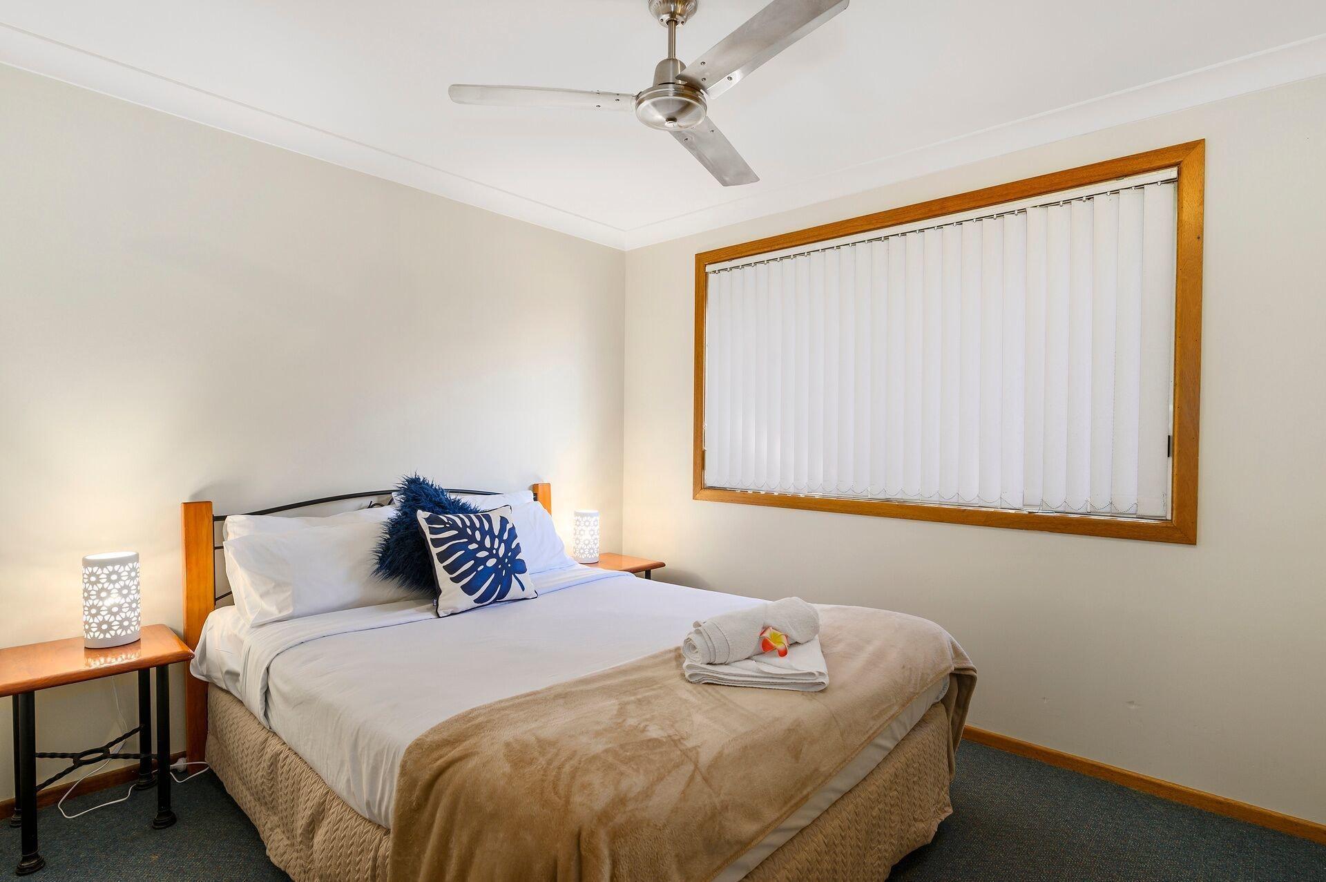 Dolphin Sands Holiday Cabins Κοφς Χάρμπουρ Εξωτερικό φωτογραφία