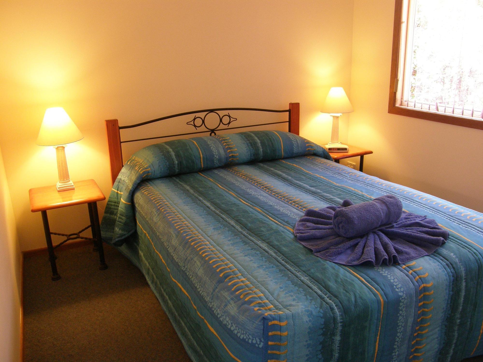 Dolphin Sands Holiday Cabins Κοφς Χάρμπουρ Εξωτερικό φωτογραφία